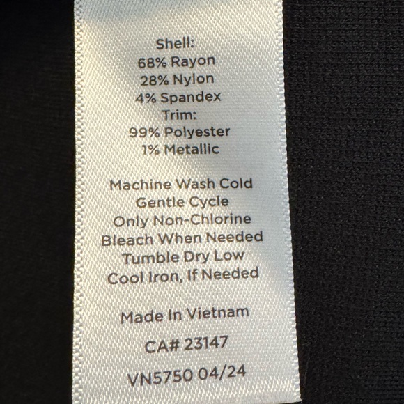 Talbots long sleeve top - NWT - Picture 7 of 7